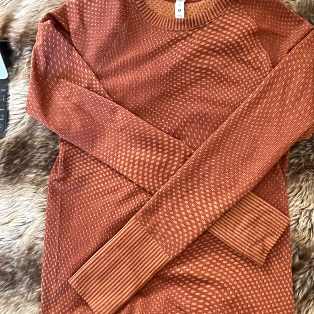 Lululemon Swiftly Tech Long Sleeve Shirt